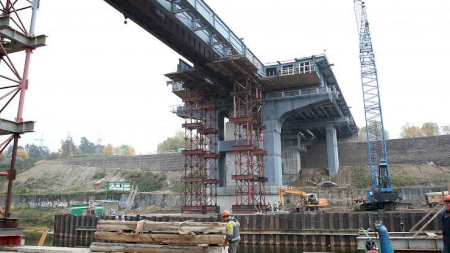 В Гродно появится мост высотой в 11-этажный дом. Как проходит строительство?