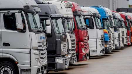 Руководство транспортной отрасли Евросоюза пересмотрят правила о дорожных сборах для экологичных грузовиков