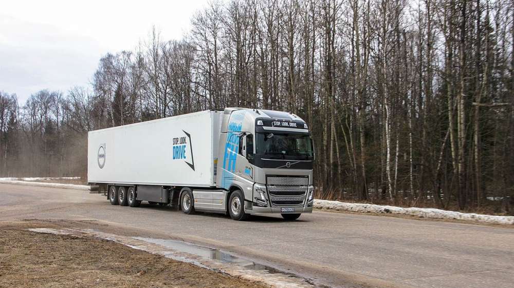 Экспресс-тест новой линейки грузовиков Volvo
