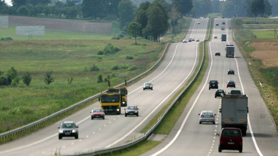 К концу 2021 года участок дороги А1 Вильнюс-Каунас станет автомагистралью