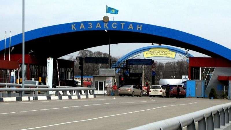 В Казахстане планирует внедрить на границе информационную систему электронной очереди