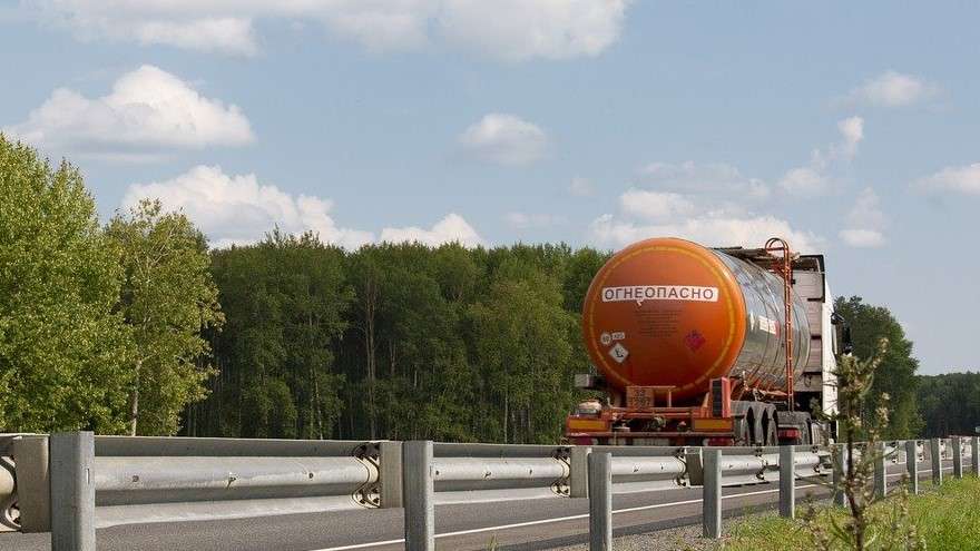 Требования к автоцистернам для перевозки опасных грузов начнут действовать с 1 сентября 2022 года