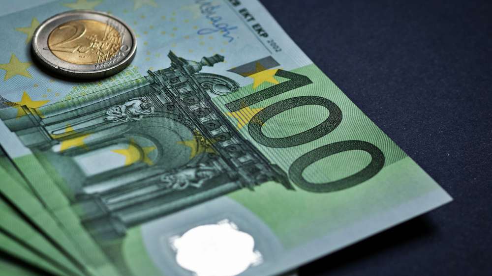 Белорусским международным перевозчикам разрешили принимать наличную валюту от иностранных компаний