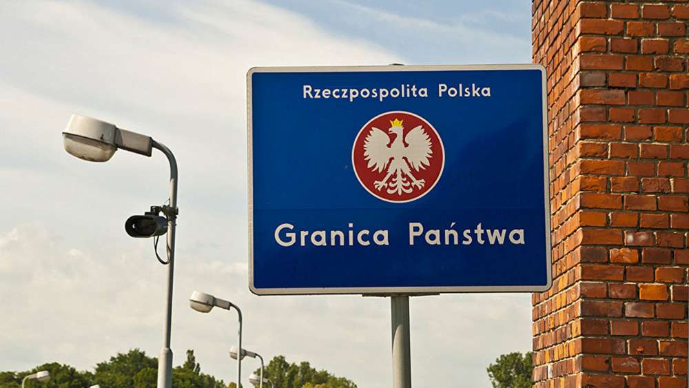 Для въезда в Польшу больше не нужны сертификат вакцинации и ковид-тест