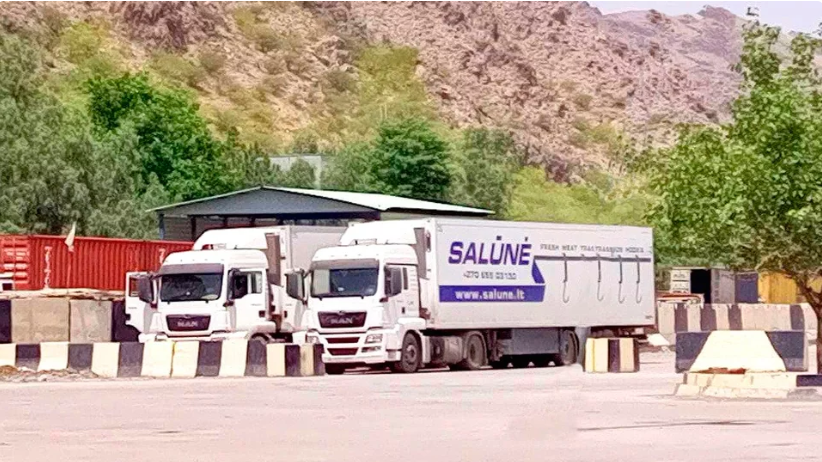 Узбекские дальнобойщики впервые осуществили перевозку груза из Пакистана транзитом через Афганистан