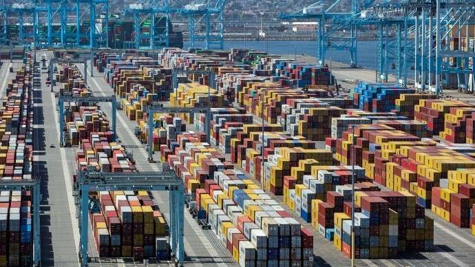 Мировой контейнерный рынок вновь начал расти
