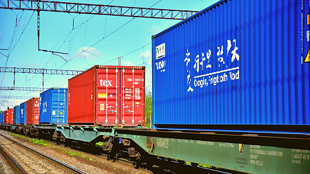 Между Россией и Китаем пустили новый железнодорожный контейнерный маршрут