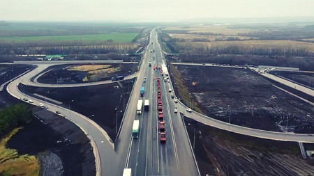В Татарстане открыли движение на 18 километрах трассы М-7 «Волга». Это часть транспортного коридора «Запад — Восток»