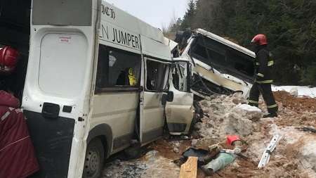 В Смолевичском районе случилась жуткая авария с участием грузовика. 11 человек погибло