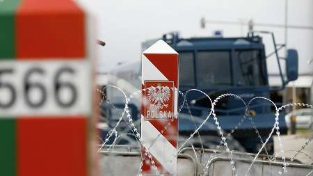С 1 июня Польша всё же запретит въезд на территорию белорусским и российским фурам