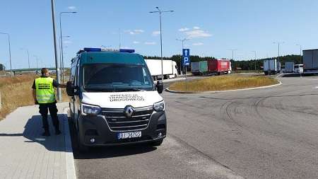 В Польше инспекторы остановили дальнобойщика с поддельным многократным разрешением (EKMT)