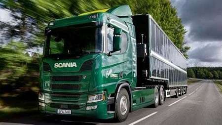 Scania тестирует гибридный грузовик на солнечной энергии