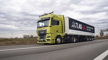 Первый автономный грузовик уже в этом году выедет на дороги общего пользования в Германии