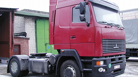 МАЗ снизил продажи грузовиков в РФ на 1,2%. До 405 штук.