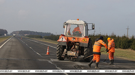 Реконструкция дорог в направлении России завершится к концу года.