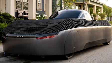 Четырехдверное летающее купе Model Z обойдется в 35 000 долларов. Автомобиль станет доступным через 10 лет