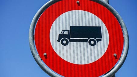 В Австрии введён запрет на движение грузовиков по автомагистрали A10