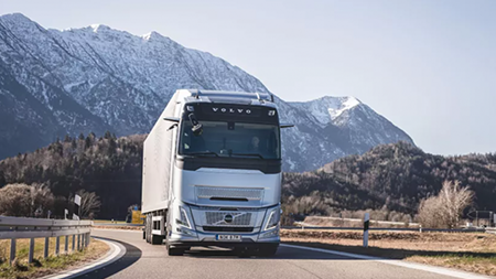 Volvo Trucks анонсирует выпуск новых двигателей объемом 13 литров